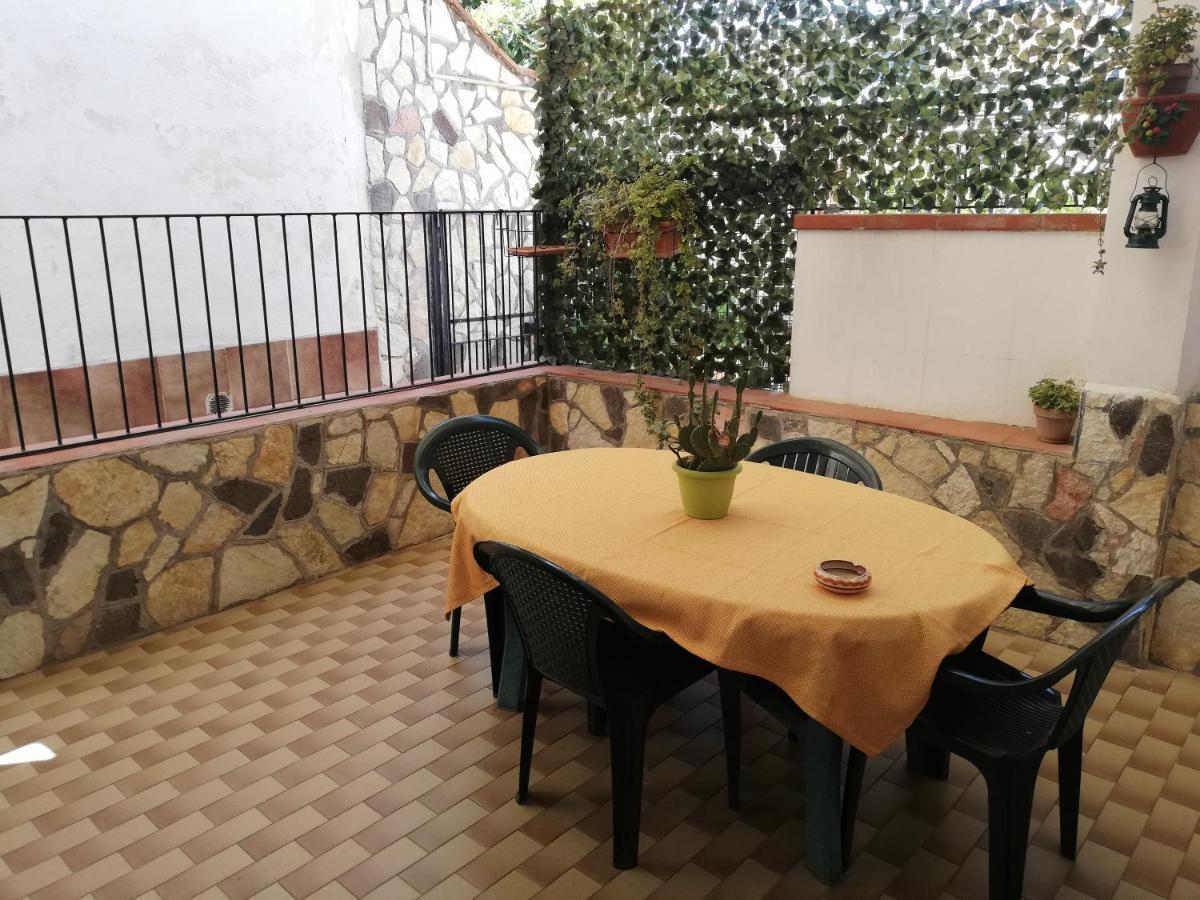 Charming Apartment In Mondello Palermo Ngoại thất bức ảnh
