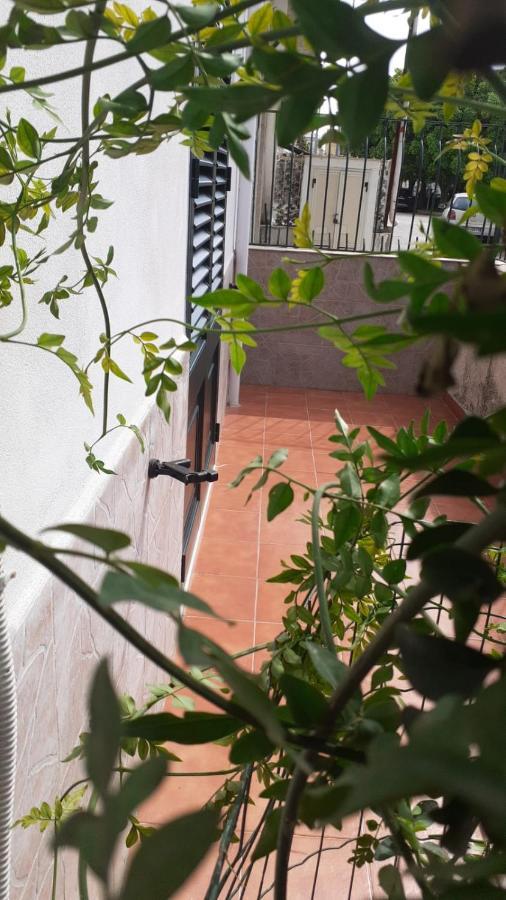 Charming Apartment In Mondello Palermo Ngoại thất bức ảnh